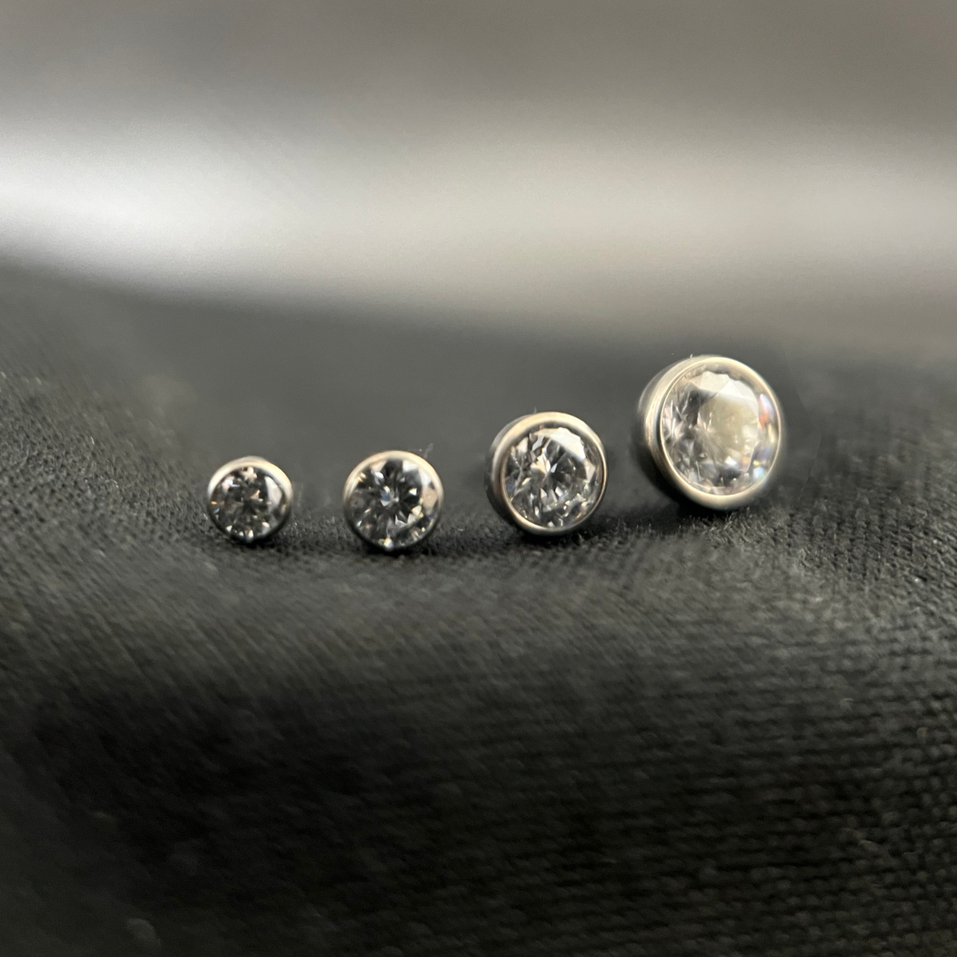 Bezel-set Cubic Zirconia, Threadless