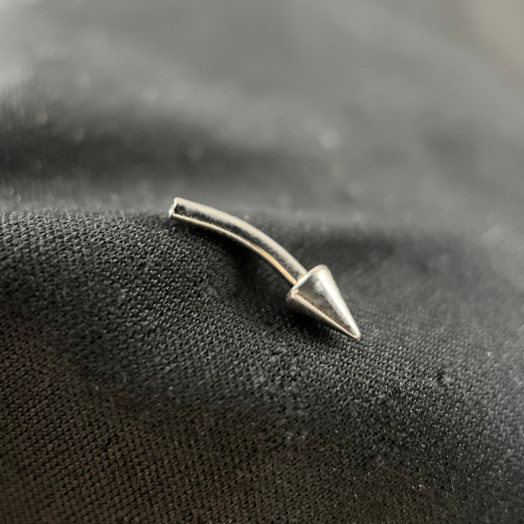 Titanium Fixed-Spike Curve, Threadless